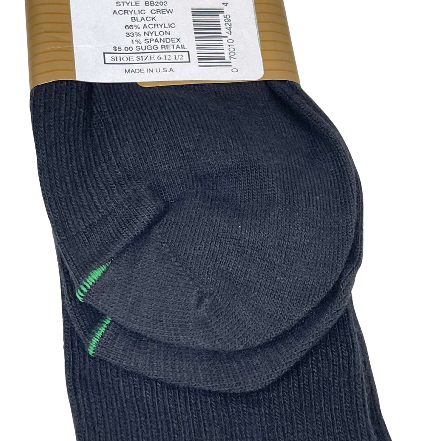 BB202 Dress Acrylic Sock - Black Close up on the toe seam of the sock.
You can see that there is a green line on the front of the toe seam.